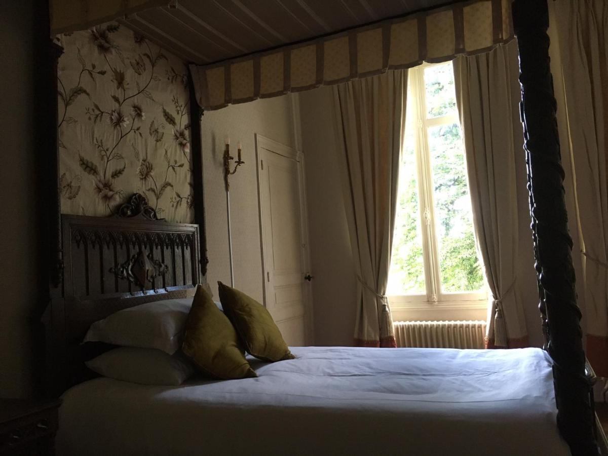 Chambres D'Hotes Montbron Luchapt 외부 사진