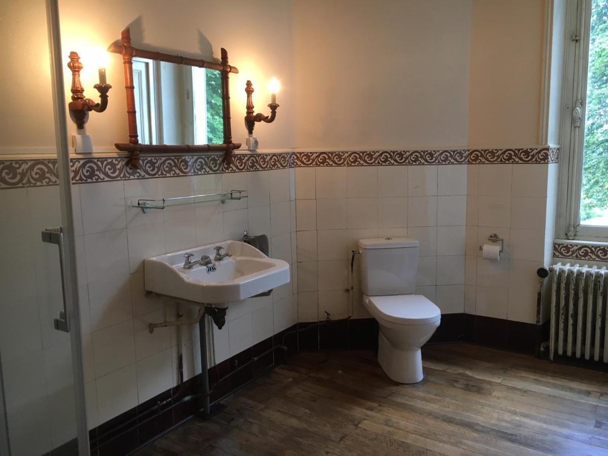 Chambres D'Hotes Montbron Luchapt 외부 사진