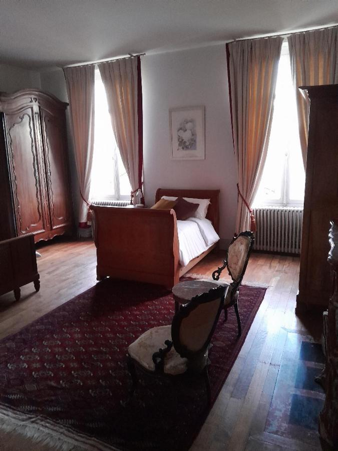 Chambres D'Hotes Montbron Luchapt 외부 사진